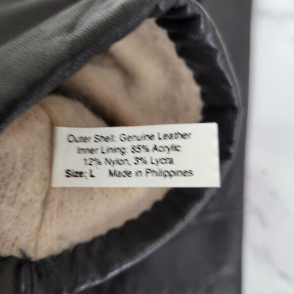 Isotoner Black Leather Driving Gloves with Knit Lining Women's Large - Picture 7 of 13